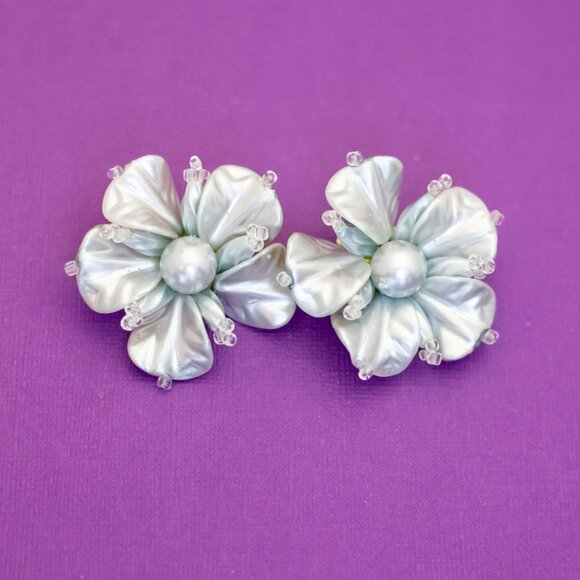 Vintage Silver Tone Fairy Flower Clear Beads Clip On Earrings - V24 - Picture 1 of 2